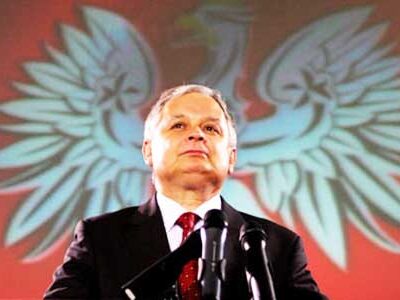 Elezioni in Polonia: vince la destra euroscettica di Kaczynski