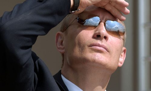 Putin non ha paura: “Qualsiasi bersaglio ci minacci verrà distrutto immediatamente”