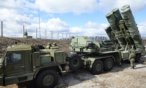 La Russia è pronta a combattere la Turchia, Medvedev: “Proteggono l’ISIS”, schierati missili S400
