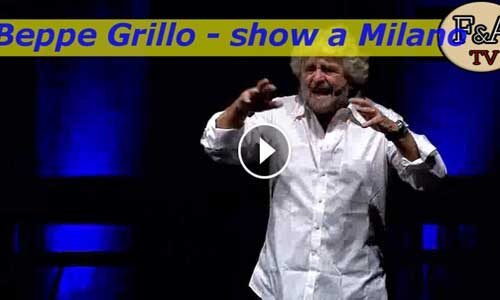 Il debutto di Beppe Grillo al teatro tenda Linear4Ciak di Milano