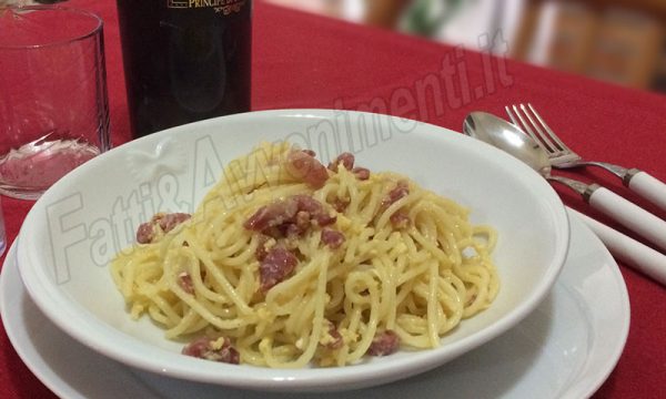 Spaghetti alla carbonata – La ricetta della Chef “Zia Pina”